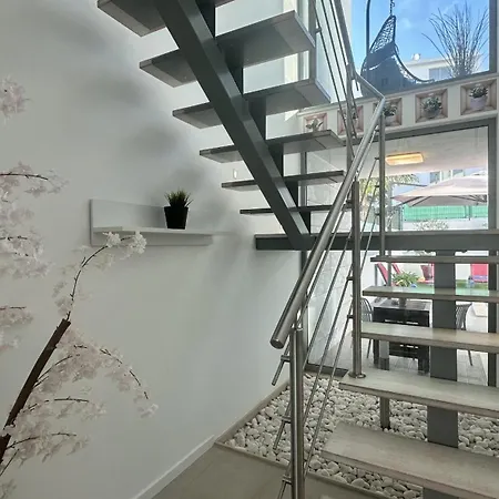 Lua By Check-in Portugal *