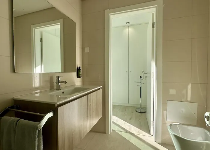 Lua By Check-in Portugal * 阿尔布费拉